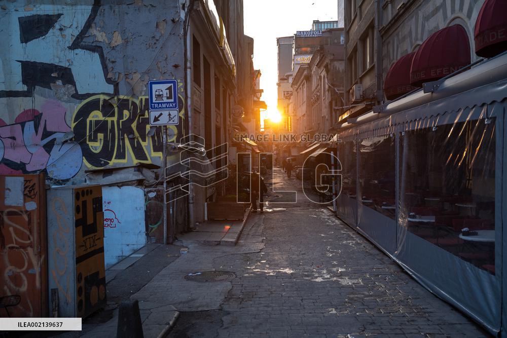 Daily Life - Istanbul