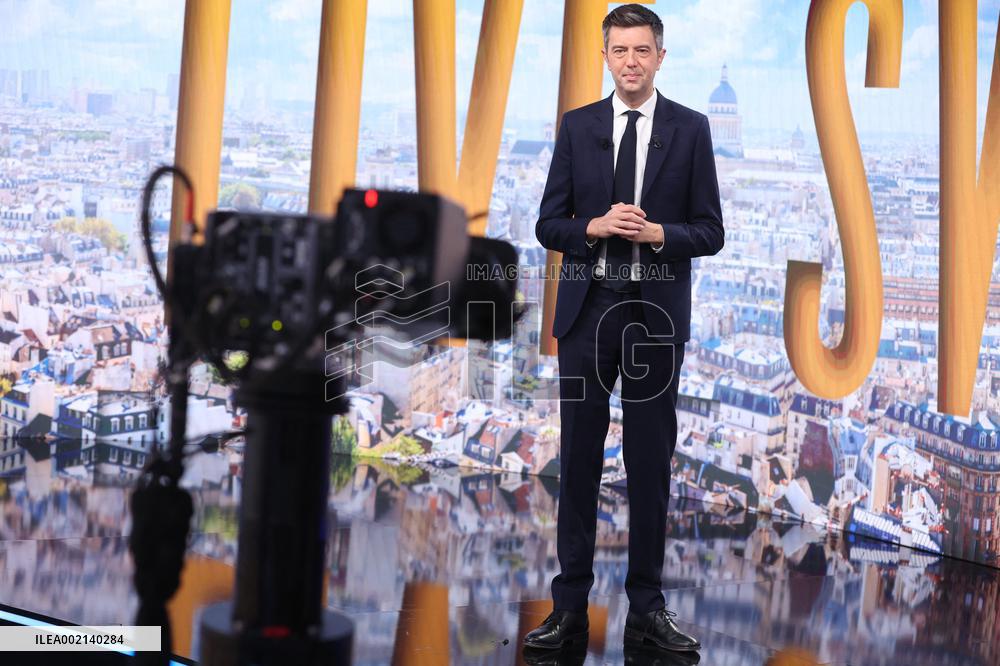 Maxime Switek Presents Le Live Switek On BFMTV Channel - Paris