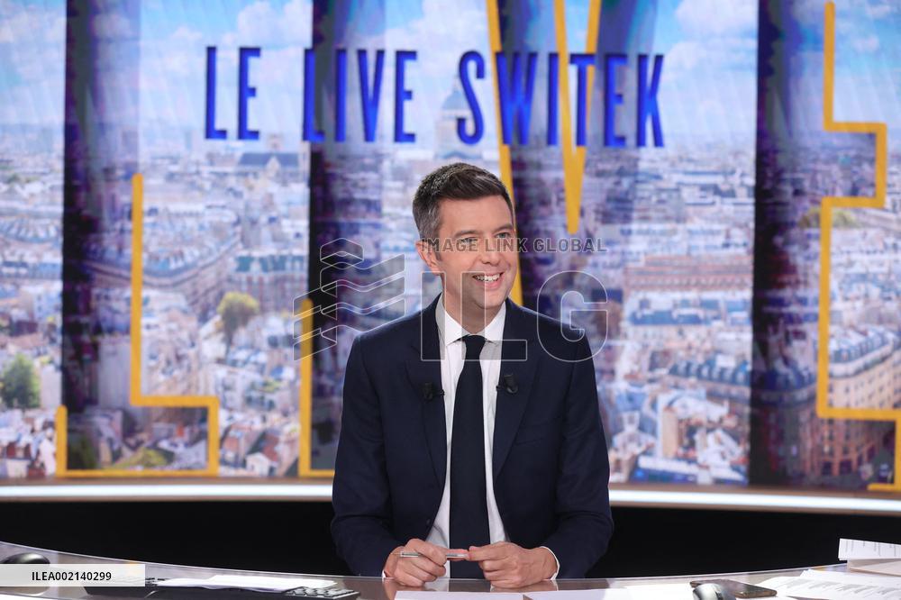 Maxime Switek Presents Le Live Switek On BFMTV Channel - Paris