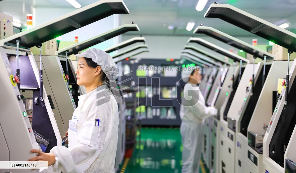 #CHINA-NEW YEAR-WORKERS (CN)