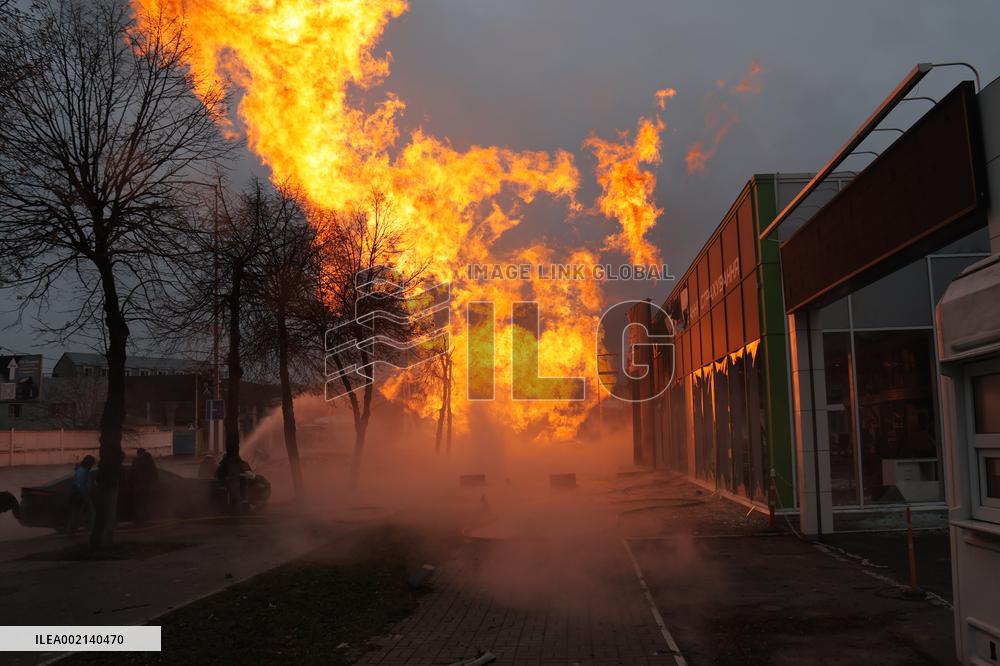 Gas pipeline damaged in Russian missile attack on Kyiv