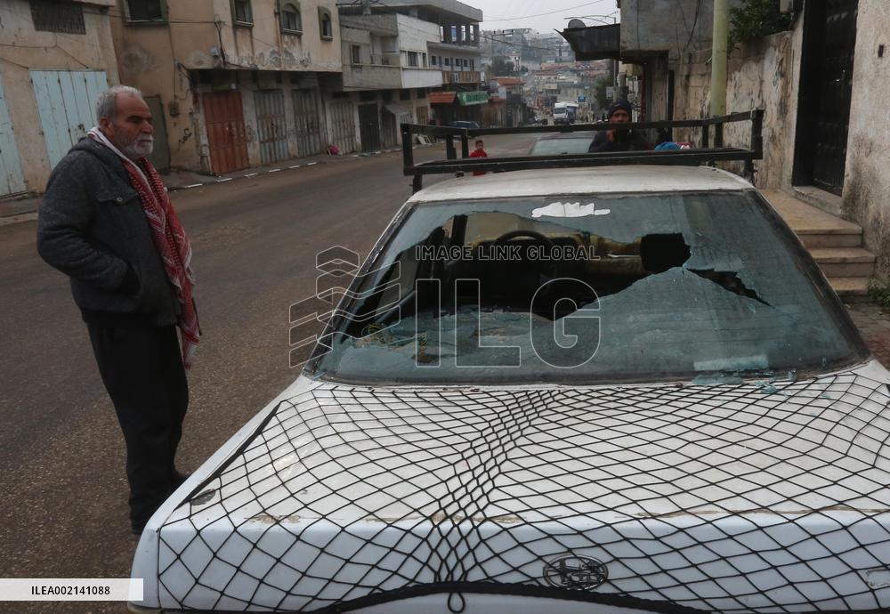 MIDEAST-AZZUN-CLASHES