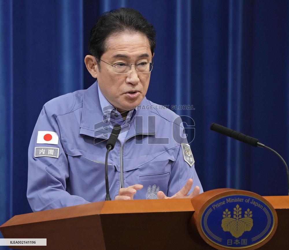 PM Kishida meets press over central Japan earthquake