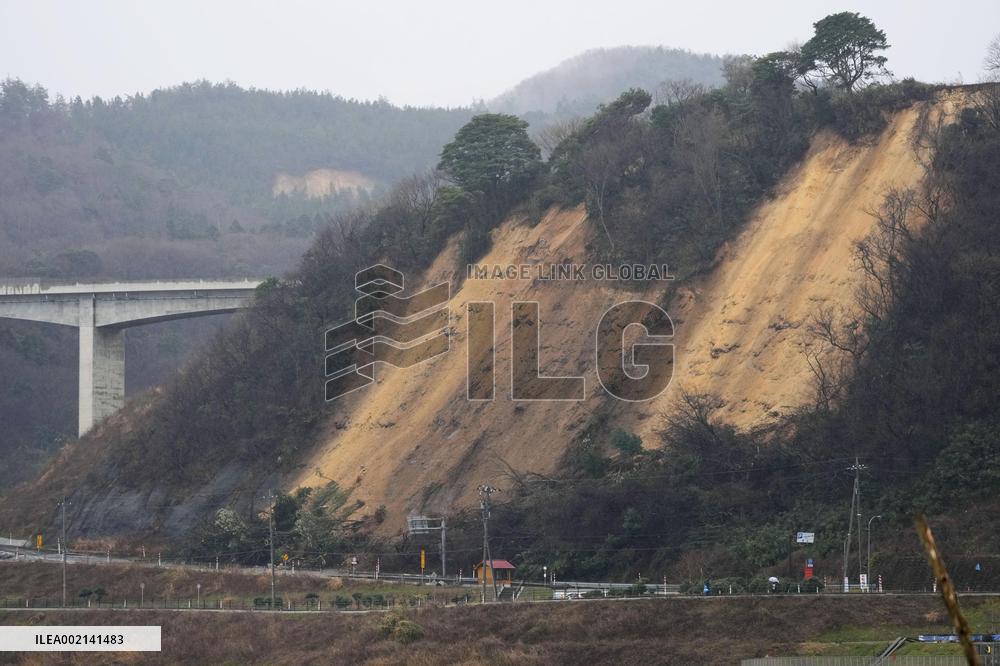 Aftermath of strong quake in central Japan