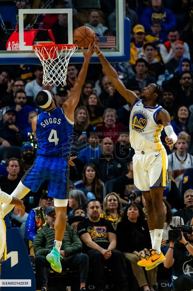 (SP)U.S.-SAN FRANCISCO-BASKETBALL-NBA-MAGIC VS WARRIORS