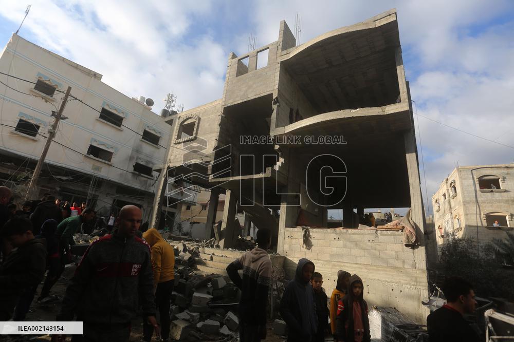 MIDEAST-GAZA-RAFAH-ISRAEL-AIRSTRIKE