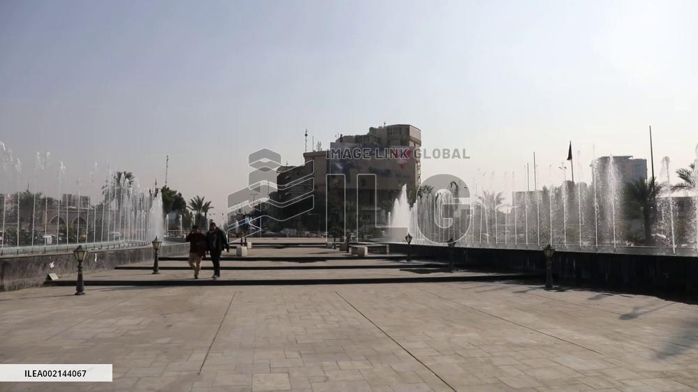 Iraqis mark 4th anniversary of death of senior commanders in U.S. air strike