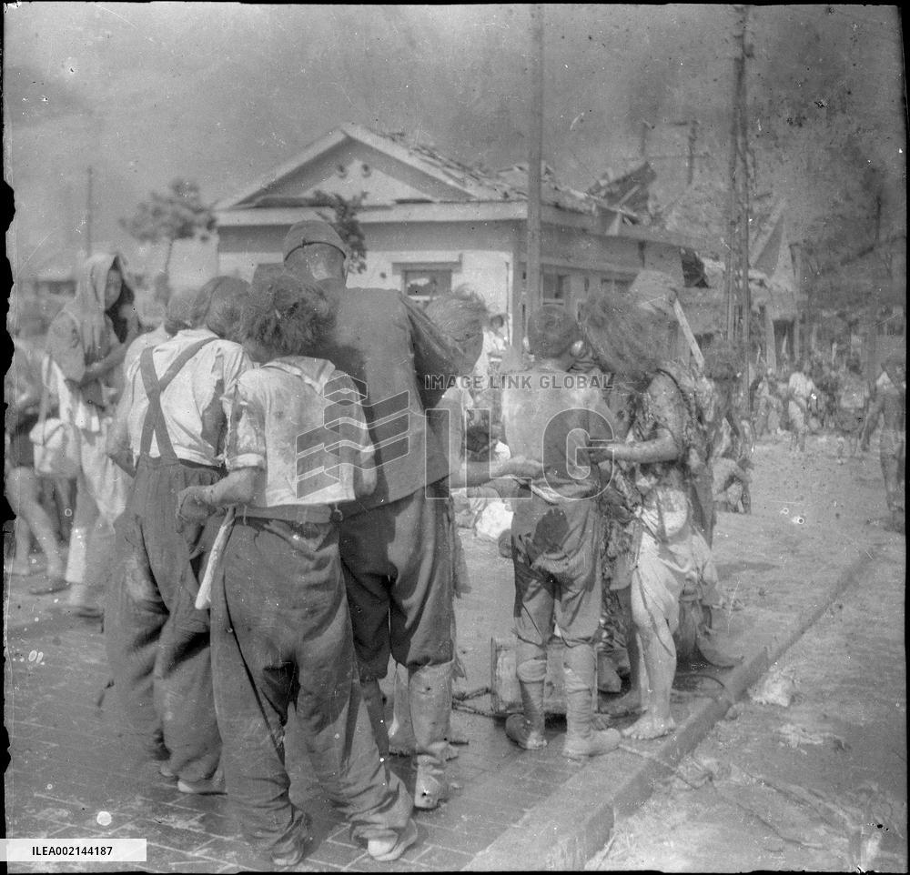 Devastation at the west end of Miyuki Bridge (Close-up)