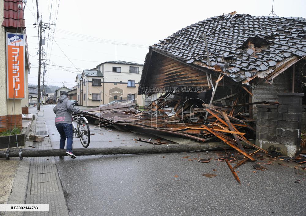 Aftermath of strong quake in central Japan