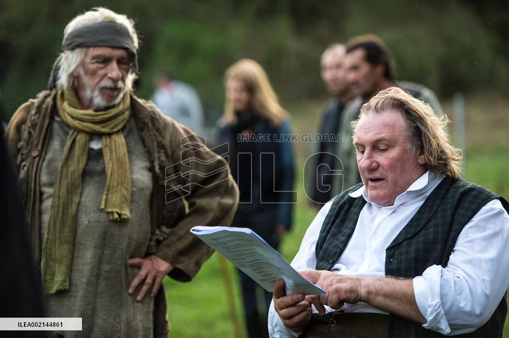 File - Gerard Depardieu And Pierre Richard