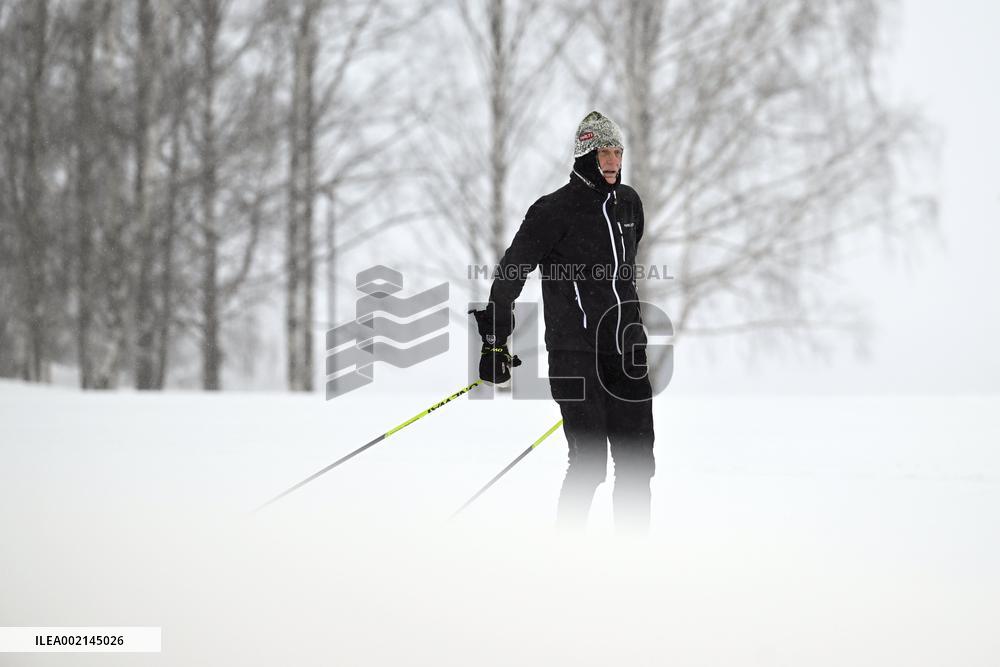 Millaisena sää jatkuu? Vieläkö talven lämpötilaennätyksiä voi rikkoutua?