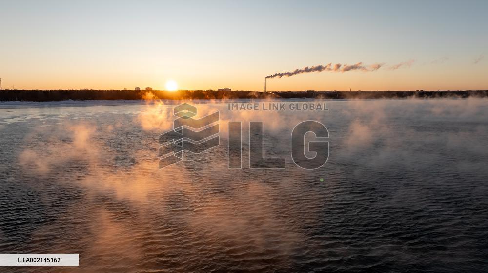 Atmospheric phenomenon of frosty weather