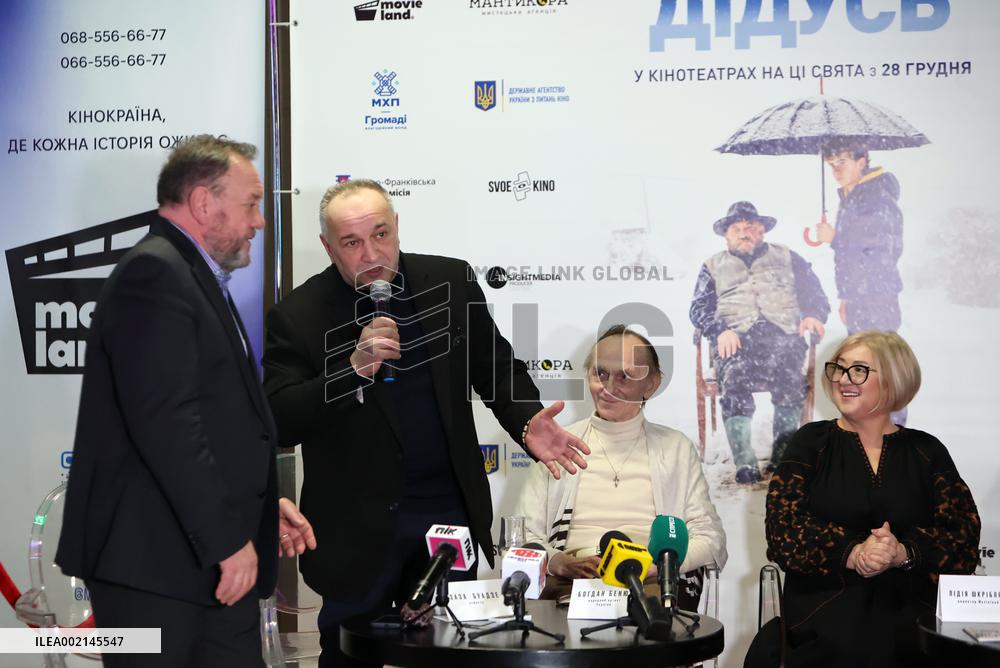 Meeting with cast and crew of My Carpathian Grandfather comedy