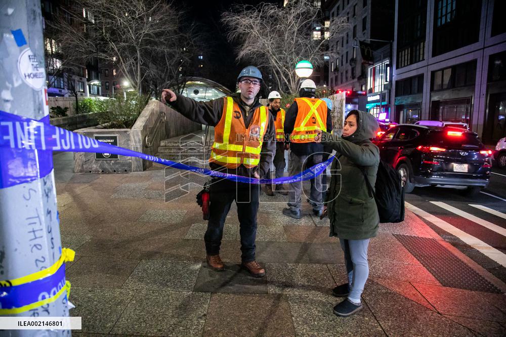 U.S.-NEW YORK-SUBWAY-DERAILMENT