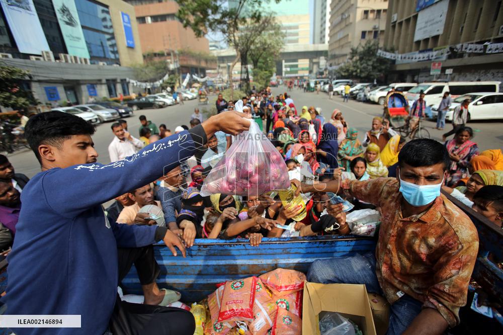 State-Owned Entity Sells Essential Products To The Needy - Dhaka