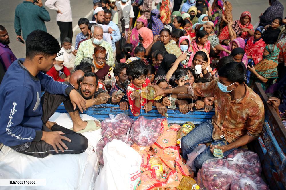 State-Owned Entity Sells Essential Products To The Needy - Dhaka