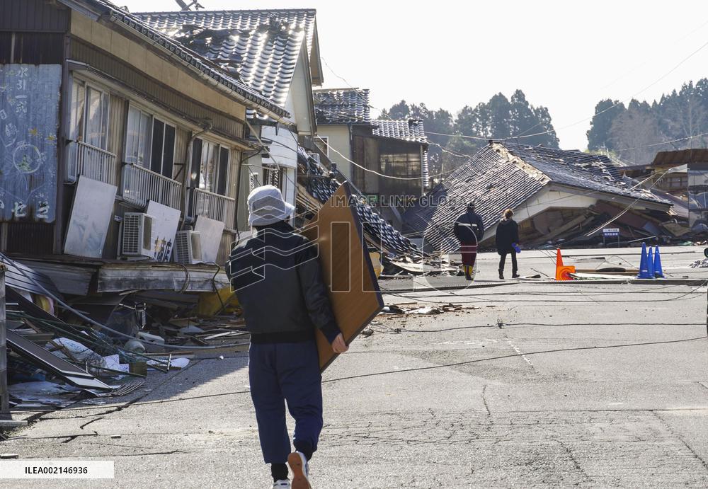 Aftermath of strong quake in central Japan