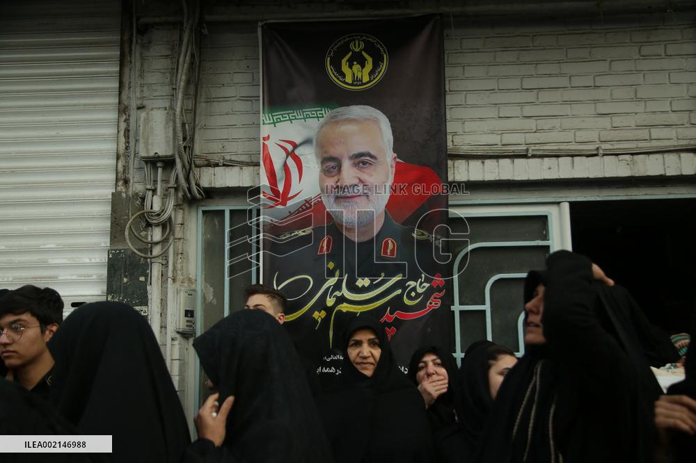Files - Qasem Soleimani Mourning Across Iran