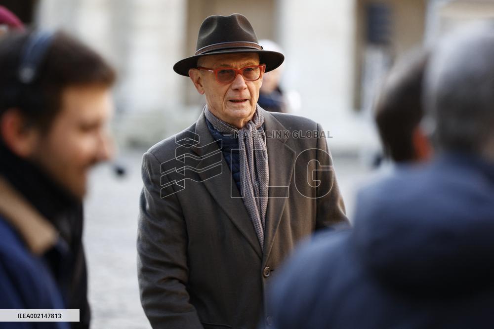 Tribute To Jacques Delors - Paris