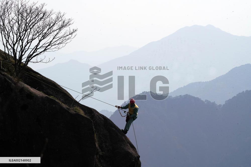 XINHUA-PICTURES OF THE YEAR 2023-CHINA NEWS