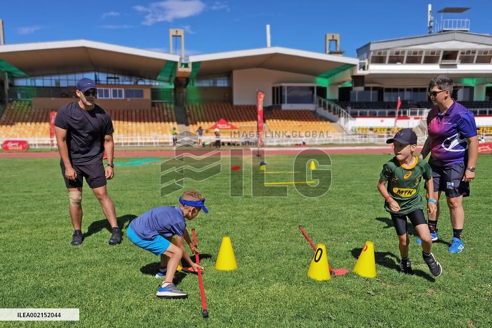(SP)NAMIBIA-WINDHOEK-ATHLETICS-TRAINING-TALENT