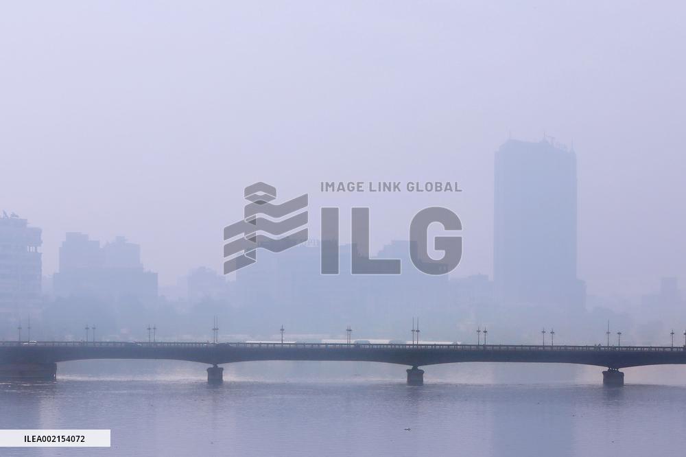 EGYPT-CAIRO-FOG