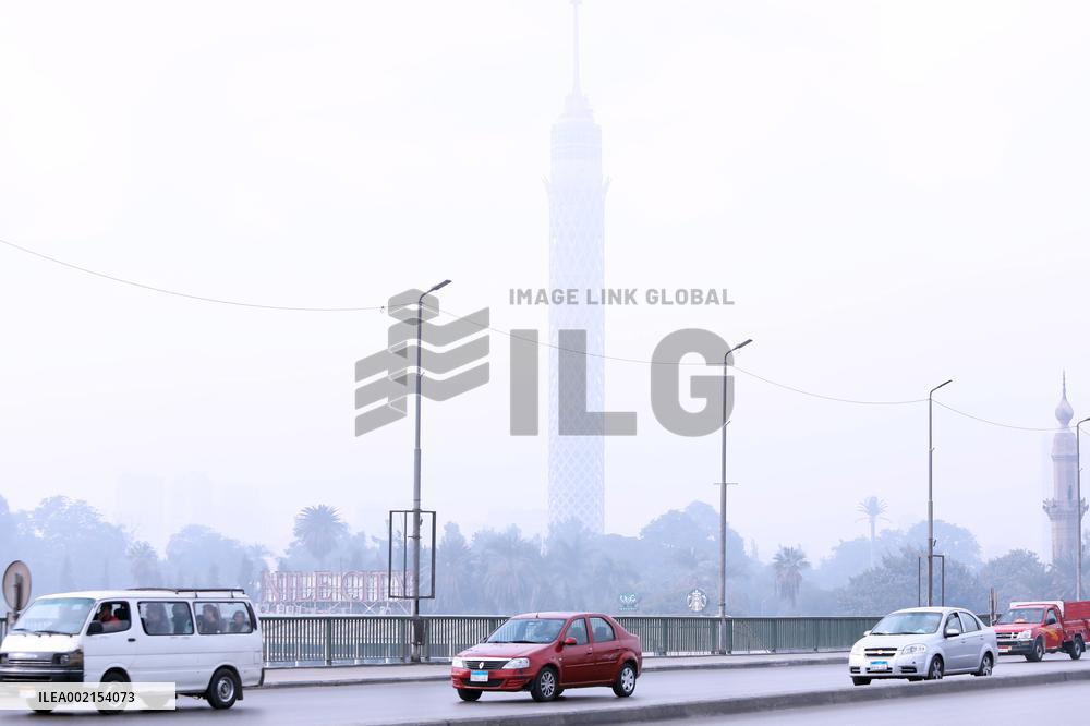 EGYPT-CAIRO-FOG