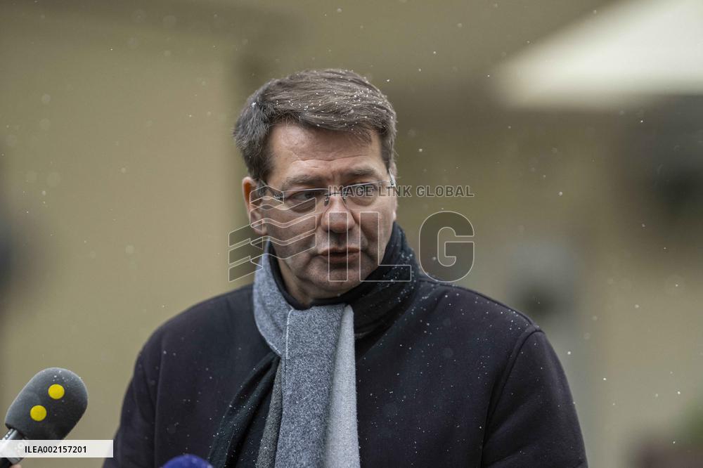 Patrice Vergriete Visits An Social Integration Centre - Paris