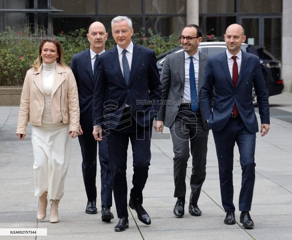 Bruno Le Maire Addresses His New Year's Wishes - Paris