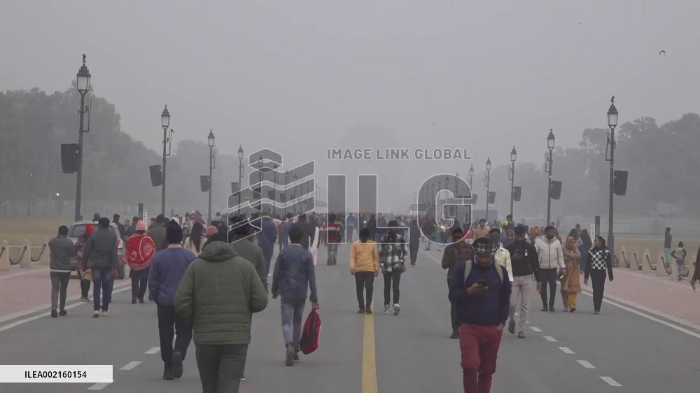 Indian capital schools extend winter break amid cold wave