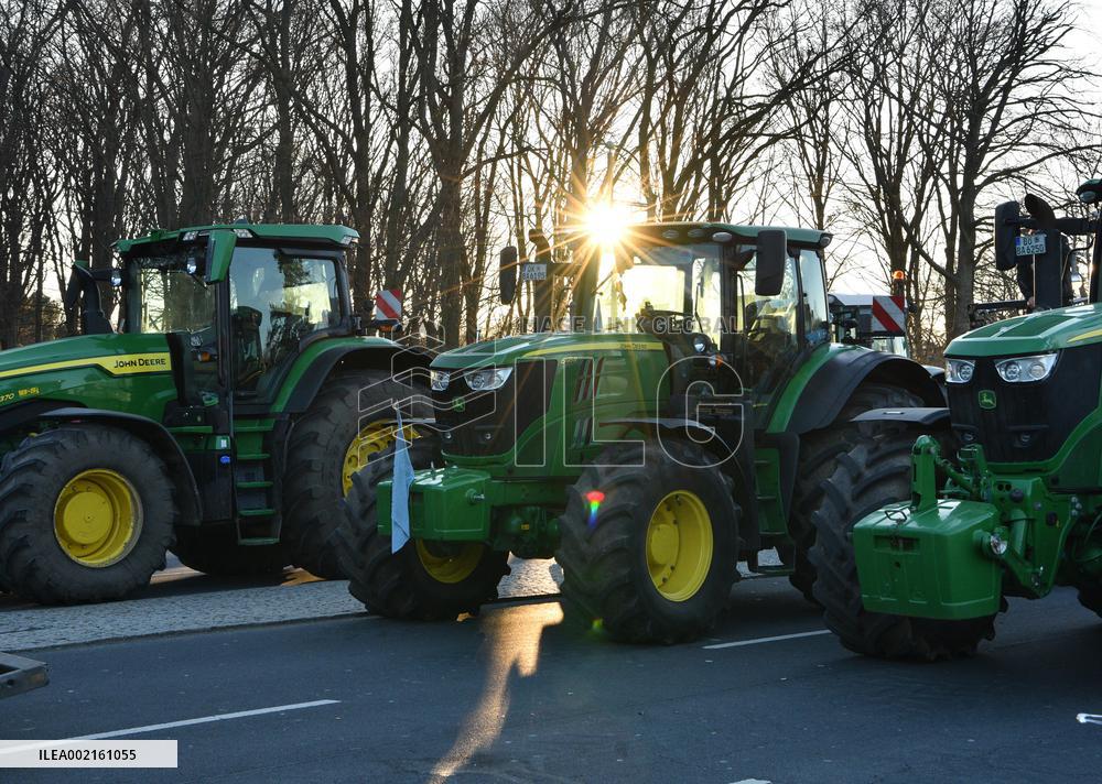 GERMANY-FARMERS-PROTESTS