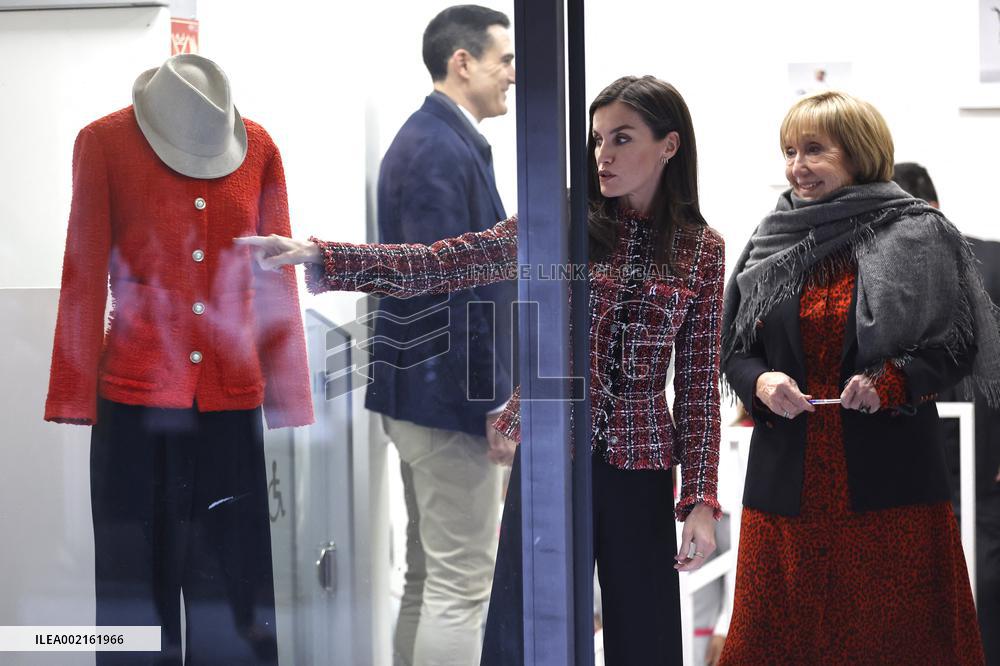 Queen Letizia Visits The APRAMP Headquarters - Madrid