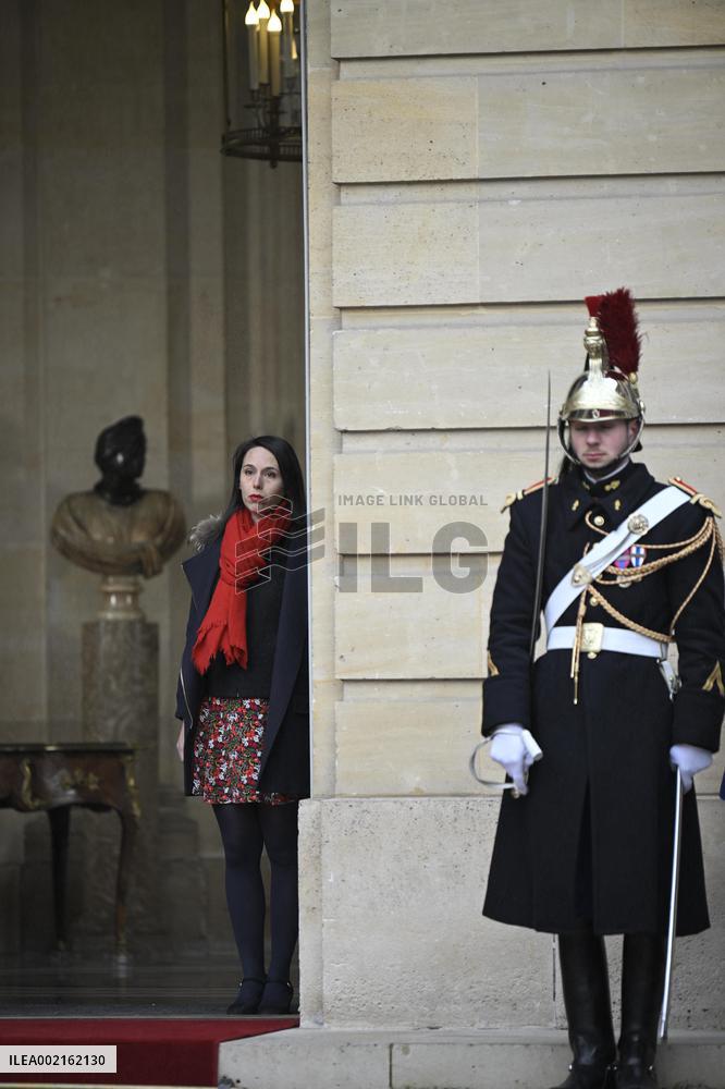 Handover Ceremony At Hotel De Matignon - Paris