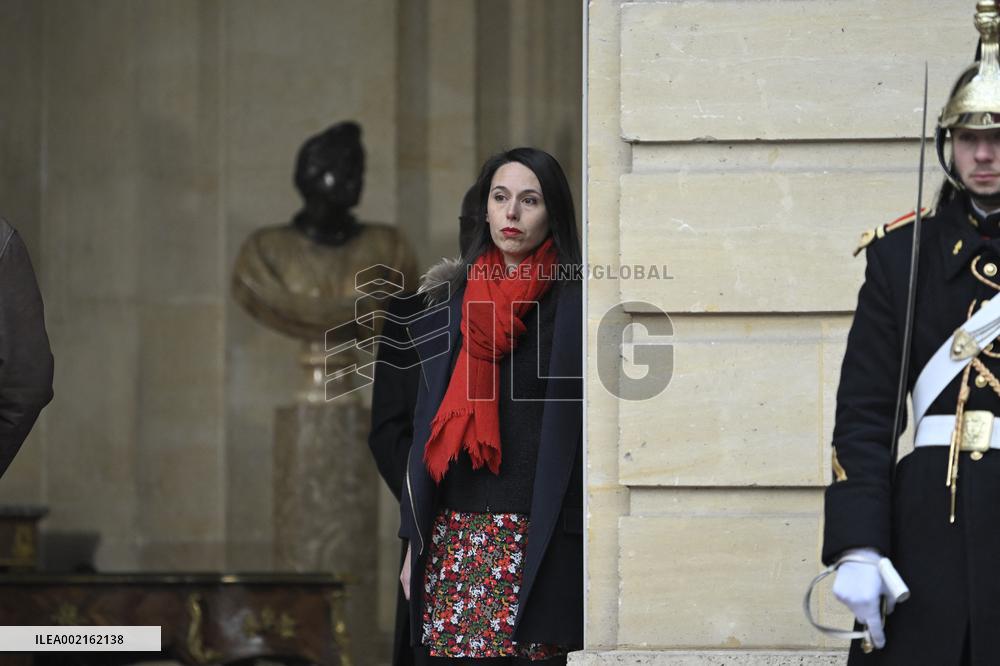 Handover Ceremony At Hotel De Matignon - Paris