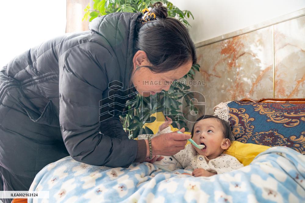 (InTibet) CHINA-XIZANG-XIGAZE-WELFARE HOUSE-CELEBRATIONS (CN)