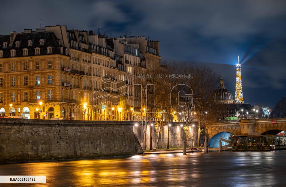 Paris By Night - Ready To Welcome the JO2024