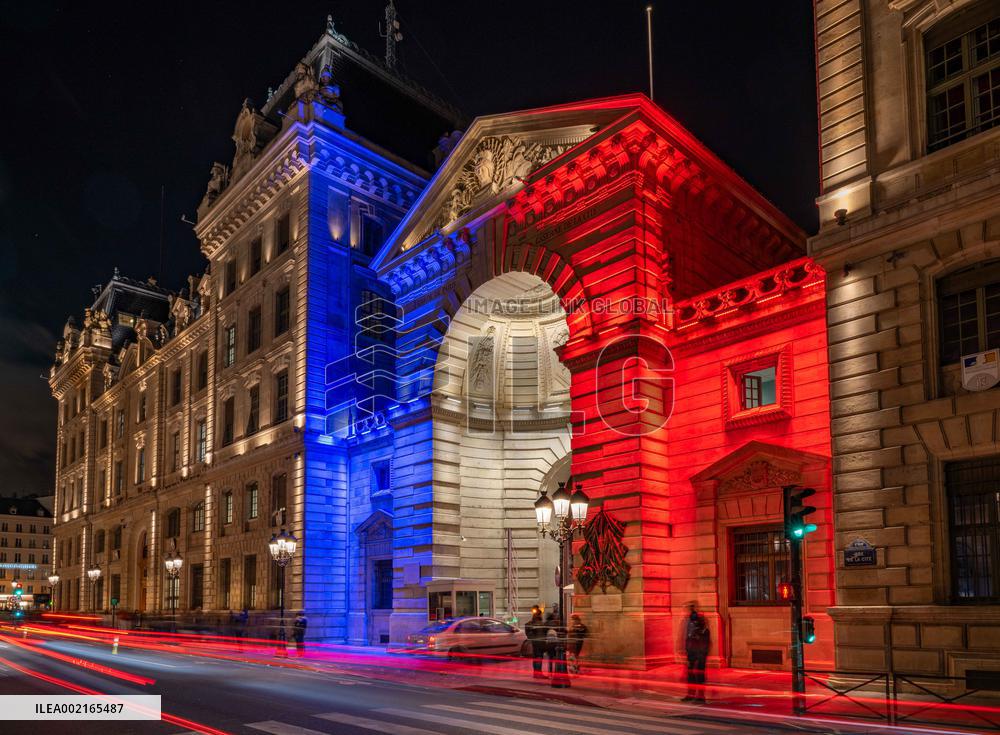 Paris By Night - Ready To Welcome the JO2024