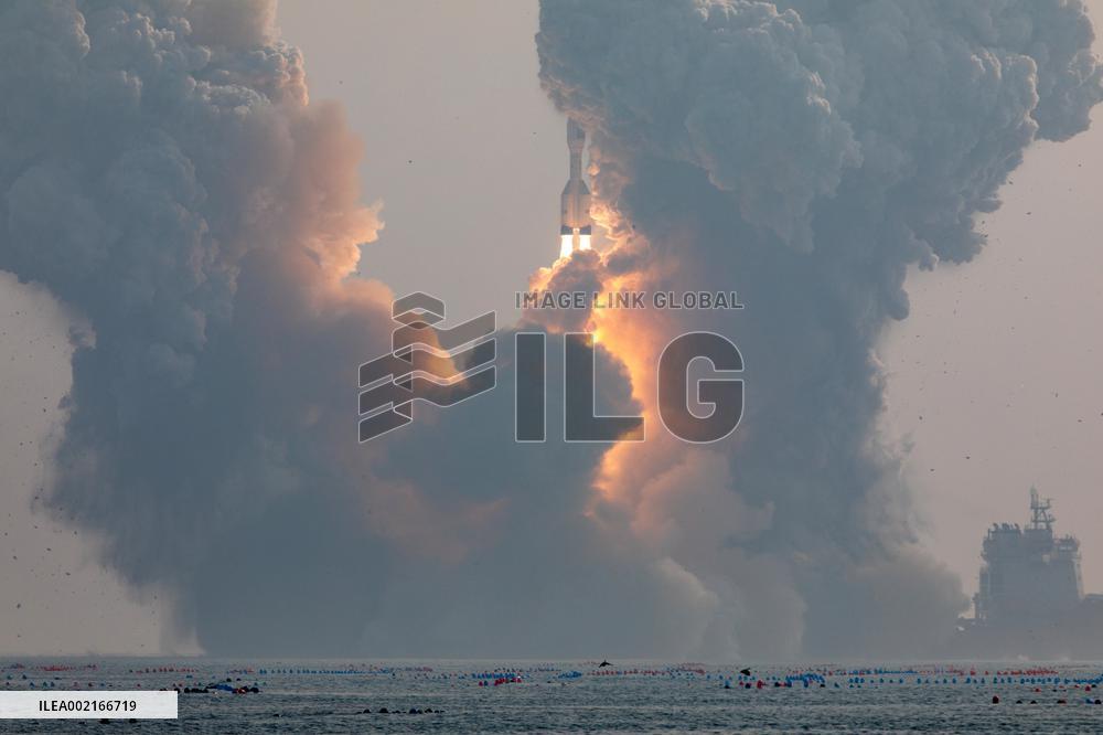 (EyesonSci)CHINA-SHANDONG-COMMERCIAL ROCKET-SATELLITES-SEA LAUNCH (CN)