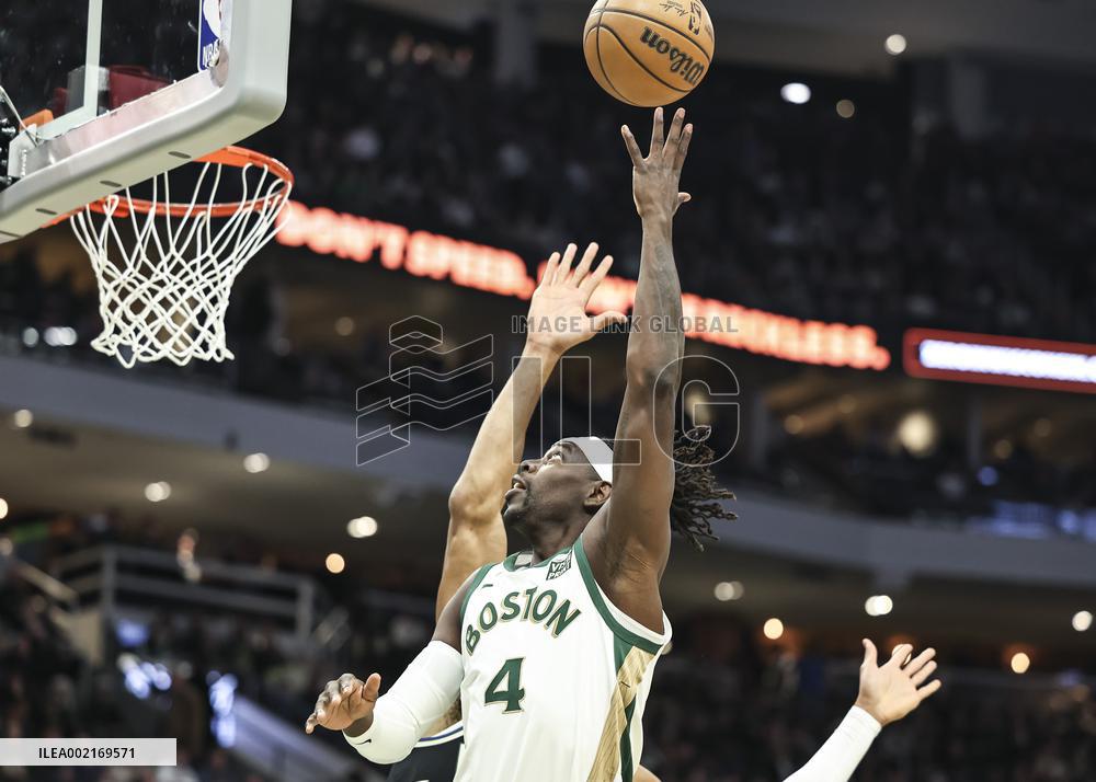 (SP)U.S.-MILWAUKEE-BASKETBALL-NBA-BULLS VS CELTICS