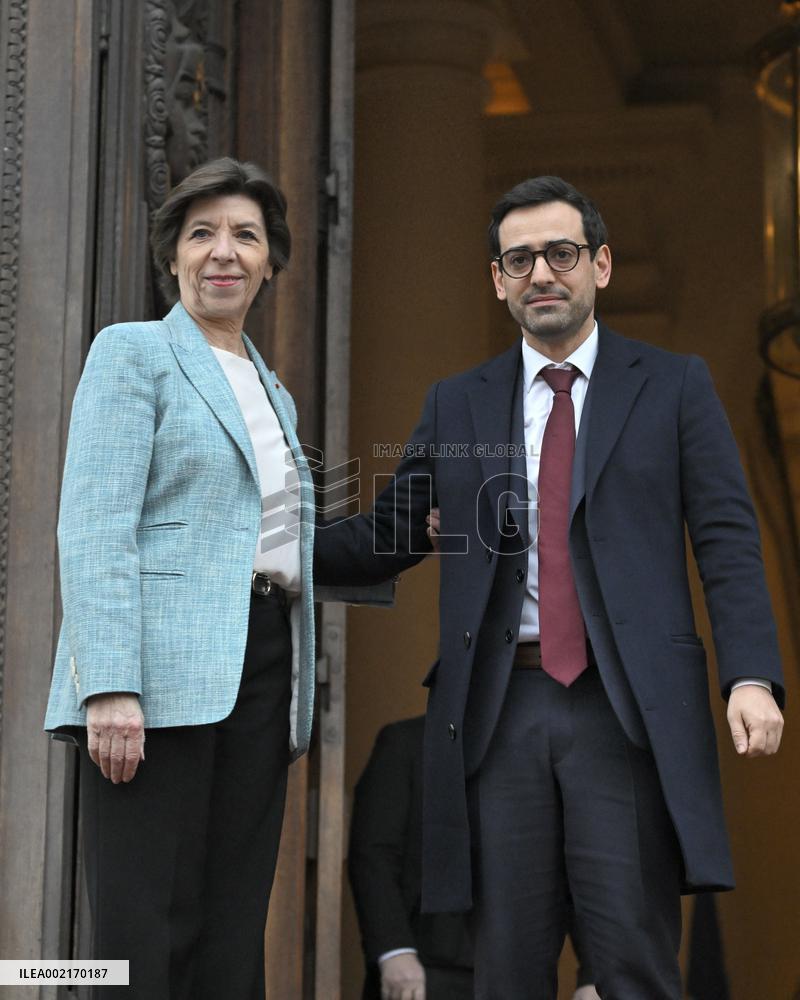 Handover Ceremony At Foreign Affairs Ministry - Paris