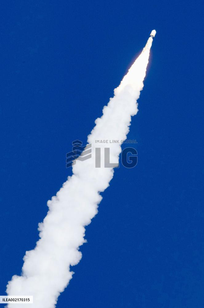 Japan launches intelligence satellite