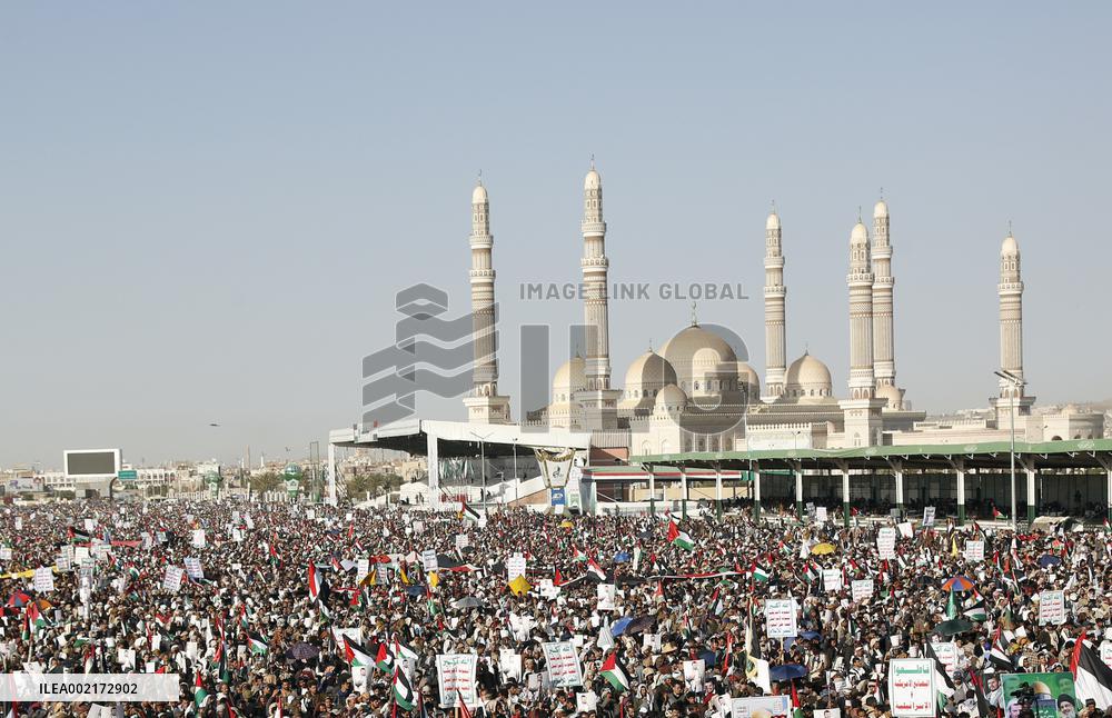 YEMEN-SANAA-U.S.-BRITAIN-AIRSTRIKES-RALLY