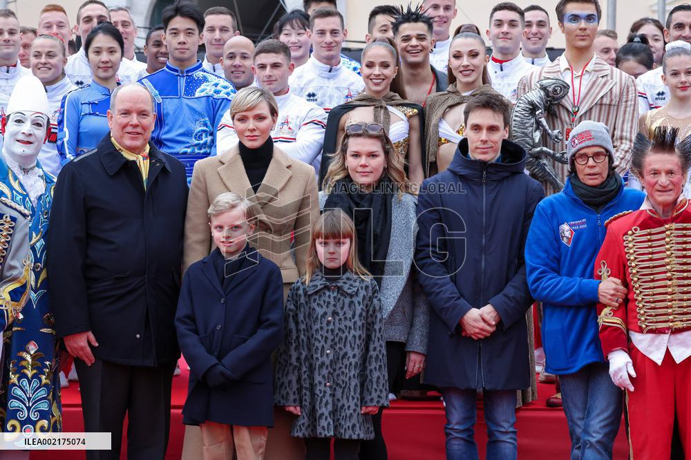 NO TABLOIDS: The Circus Parade In Monte-Carlo - Monaco