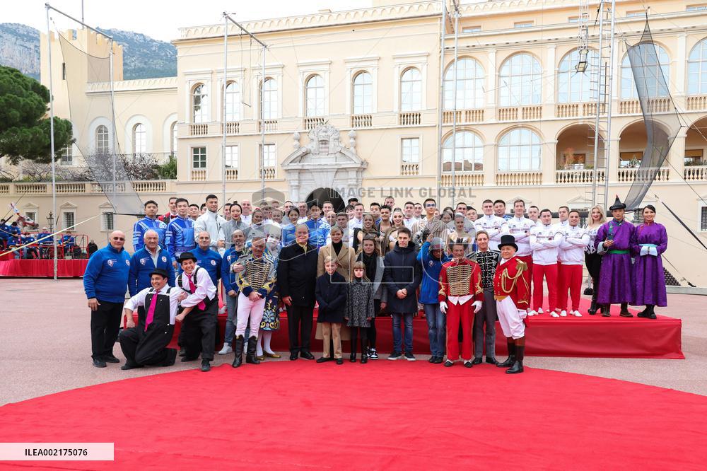 NO TABLOIDS: The Circus Parade In Monte-Carlo - Monaco