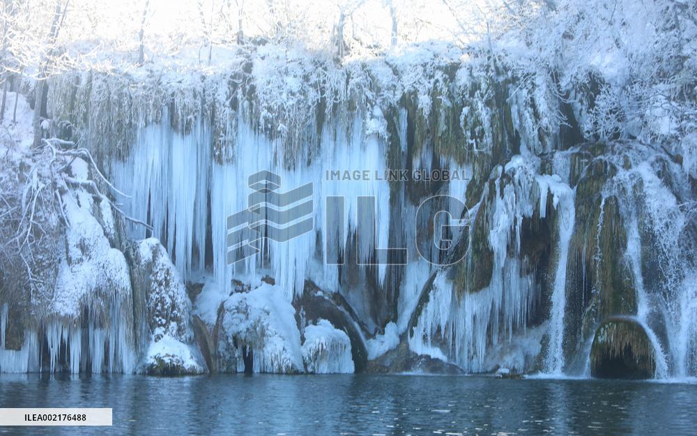 CROATIA-SLUNJ-PLITVICE LAKES-SNOW