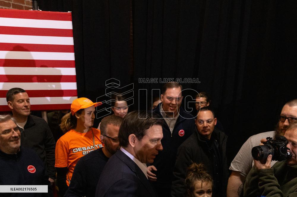 Republican presidential candidate Ron DeSantis