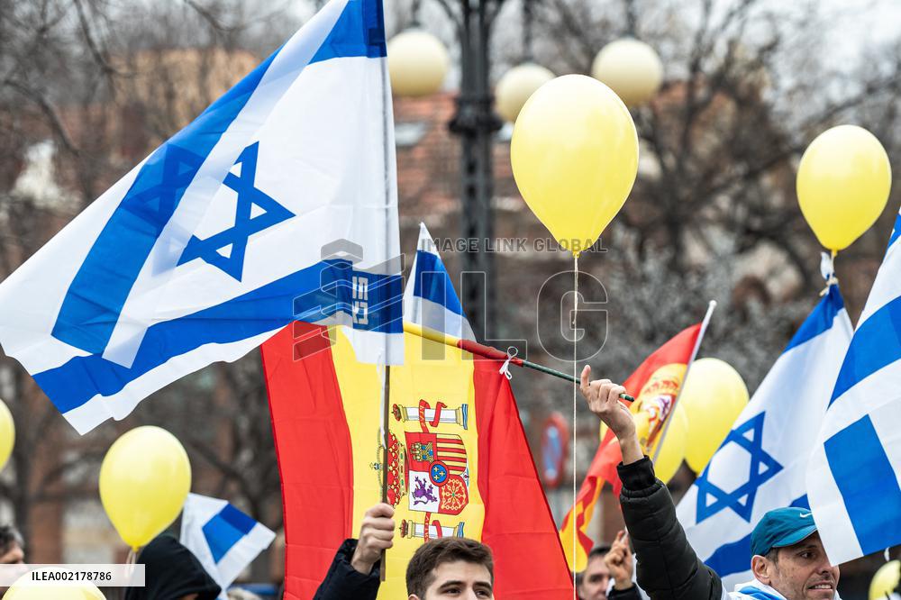 Bike Rally For The Release Of Hamas Hostages - Madrid