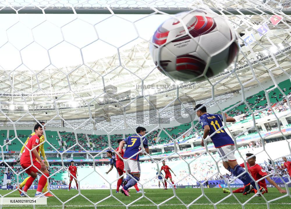 XINHUA PHOTOS OF THE DAY