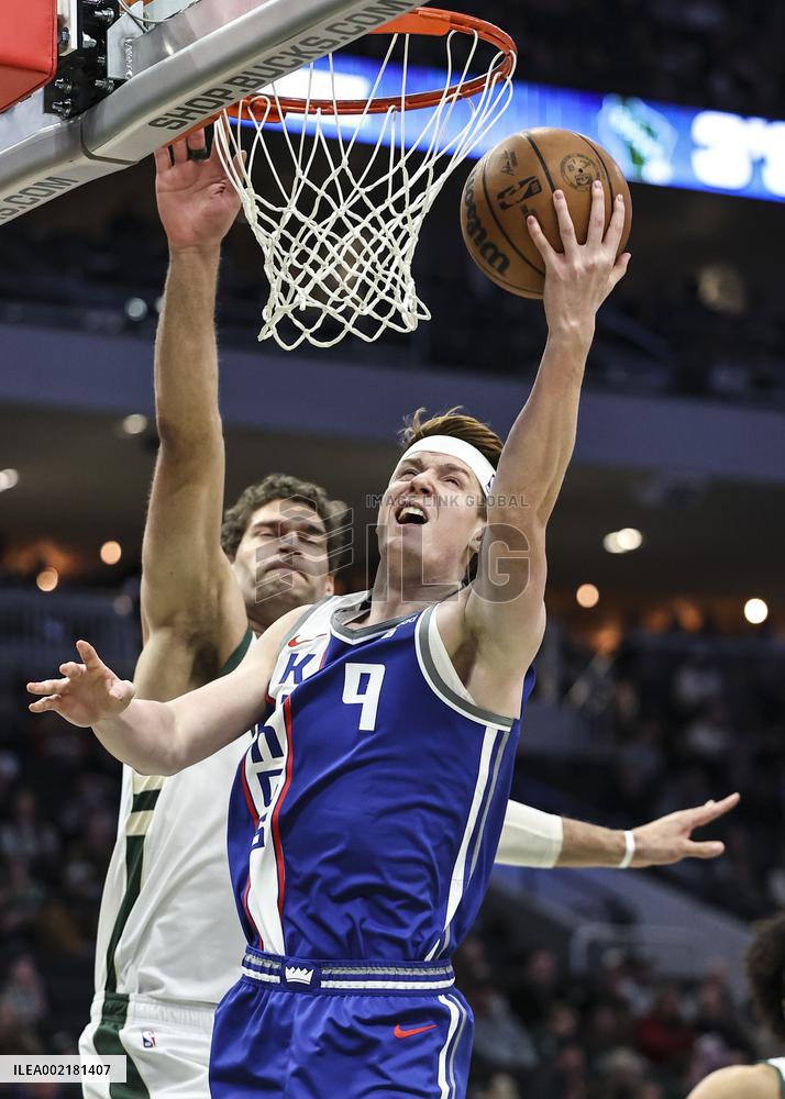 (SP)U.S.-MILWAUKEE-BASKETBALL-NBA