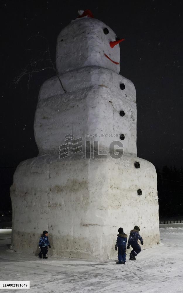 Giant snowman